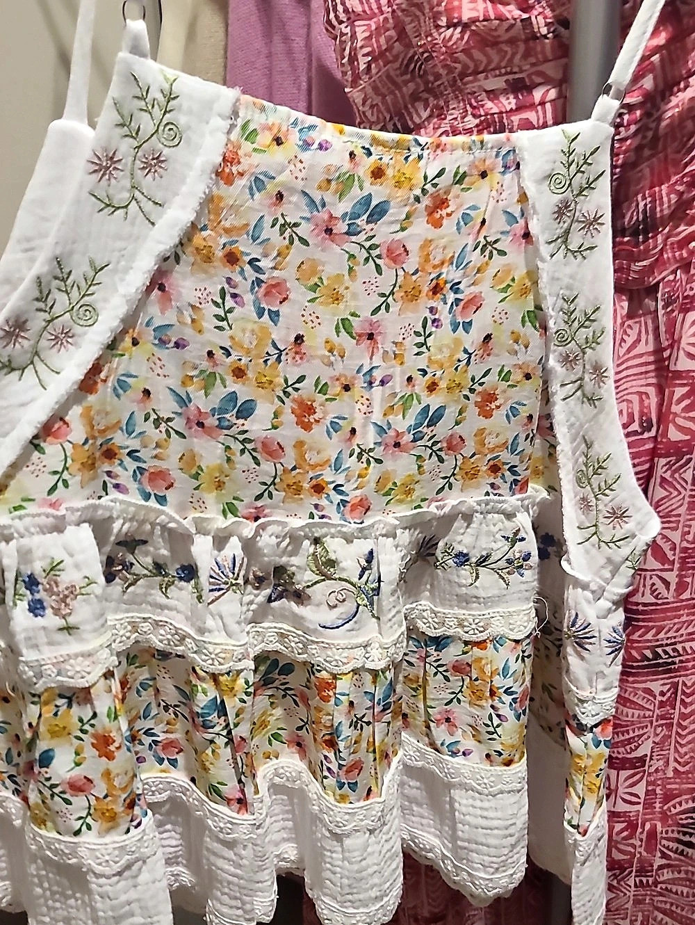 POL Floral Embroidered Mini Dress Size Small Like New